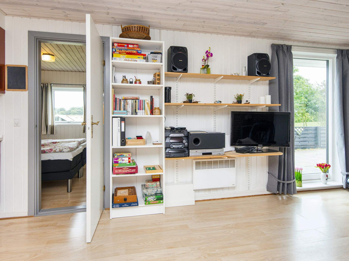 Others 3, 4 Star Holiday Home in Hejls, Kolding