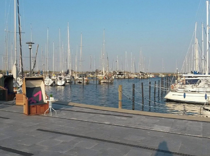 Marina 4, Holiday Apartment With 2 Bedrooms, Ostholstein