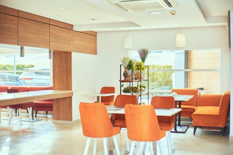 Food & Drinks 5, Maison Hotel By Fahrenheit, Eti-Osa