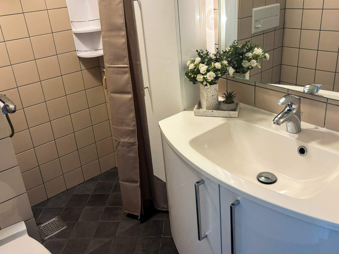Bathroom, 5 Star Holiday Home in Ringkobing, Ringkøbing-Skjern