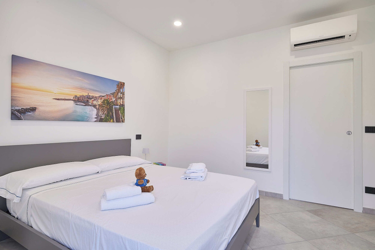 Room 3, Casa Maggie, Savona