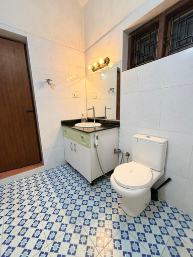 Bathroom 3, Bee's Villa Kannur, Kannur