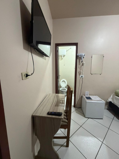 Others 4, HOTEL Rafael, Bom Retiro