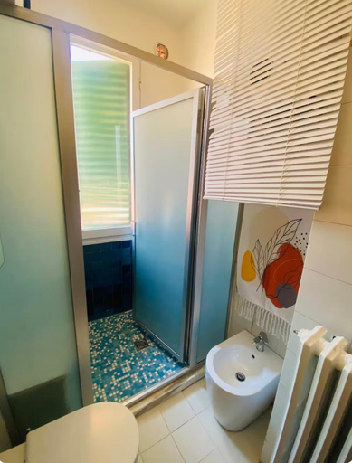 Bathroom 5, Fiore House, Florence