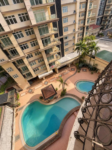 Sport & Beauty 5, Riverine Emerald, 3BR, Kuching