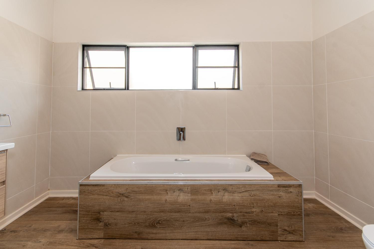 Bathroom, Chestnut Country Lodge, Ehlanzeni