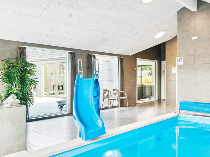 Others 2, 5 Star Holiday Home in Norre Nebel, Varde