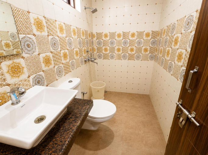Bathroom 4, Hotel Zen Rooms Alwar, Alwar