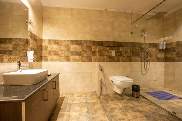 Bathroom 2, Hotel The Prithvi Delhi Airport, Delhi