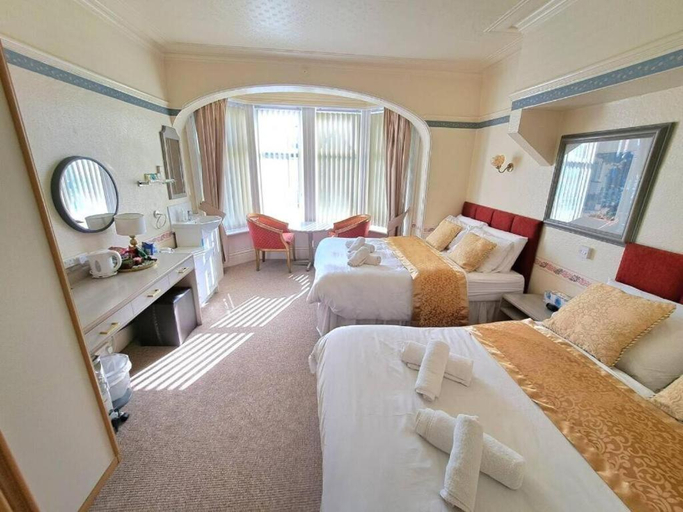 Bedroom, Lily Hotel Blackpool, Blackpool