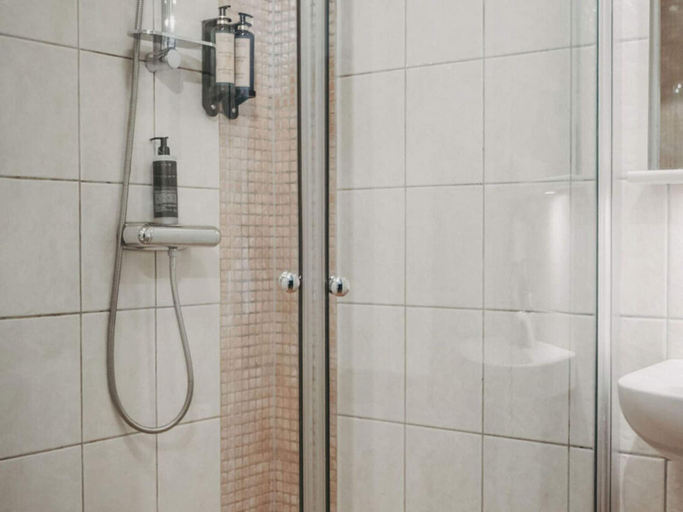Others 5, Attractive Vacation Home With Free-breakfast, Göteborg
