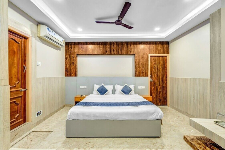 Bedroom 2, WOODEN PARK HOTEL, Chennai