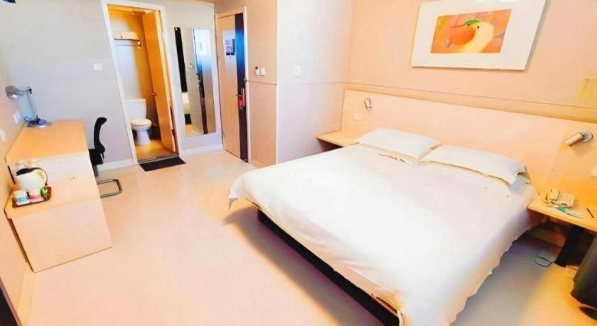 Bedroom 3, Jinjiang Inn Jiayuguan Chengxin Plaza, Jiayuguan