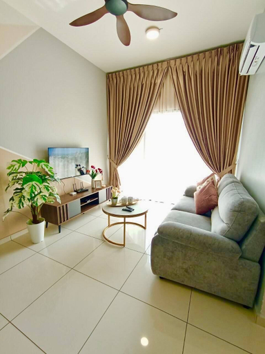 Others 5, Emerald Sky Suites l The Horizon Ipoh l by Grab A Stay l 1-8pax, Kinta