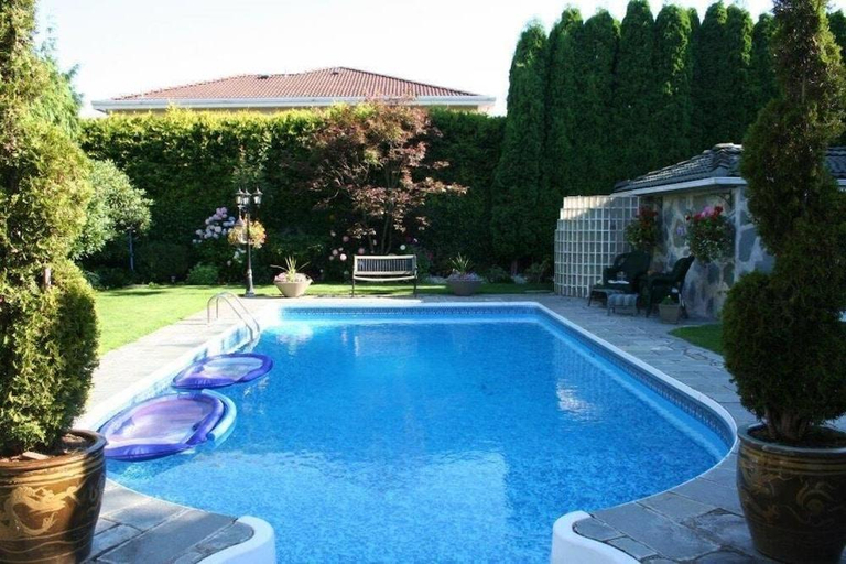 Sport & Beauty, The Stone Hedge Bed and Breakfast, Greater Vancouver