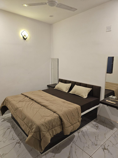 Bedroom 3, SHARDA PALACE Deoghar, Deoghar