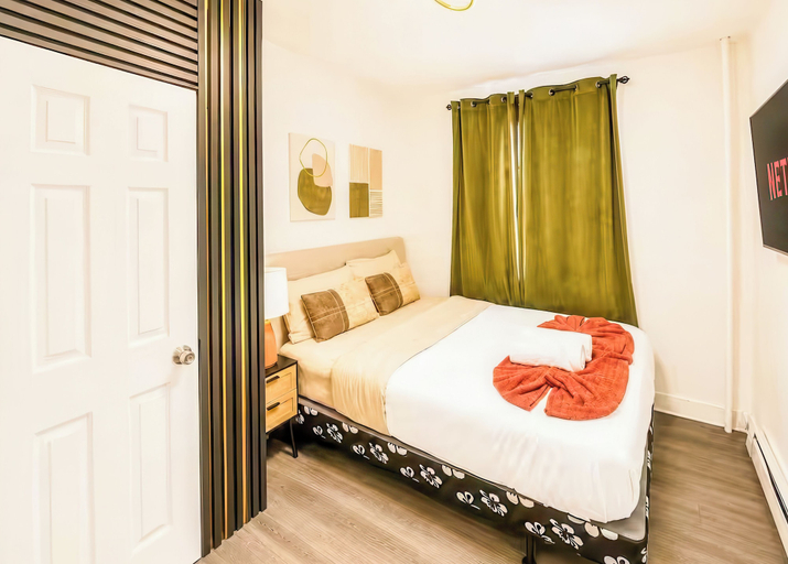 Room 1, 20 Mins to Times Square Skyline Views, Hudson