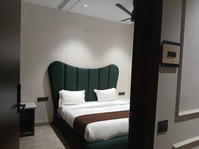 Room 5, K9 Pearl Hotel, Ludhiana