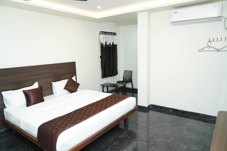Room 4, Lakshmi Residency and Mini Hall, Nagappattinam