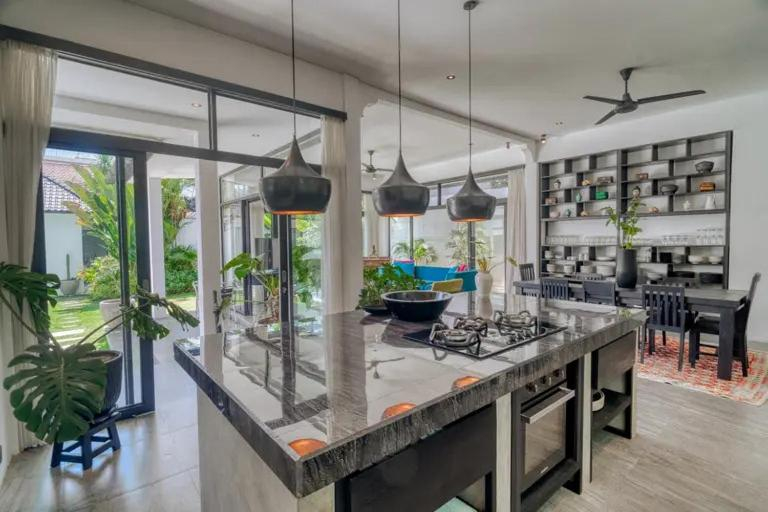 1, Modern villa 4 BR, Badung
