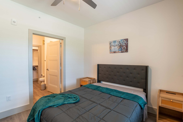 Room 3, 6mins to Downtown Mckinney - Pool Gym Pickleball, Collin