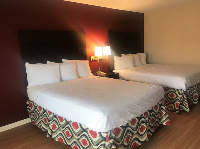 Bedroom 5, Red Roof Inn & Suites San Angelo, Tom Green