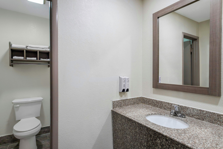 Bathroom 5, Red Roof Inn Nacogdoches, Nacogdoches