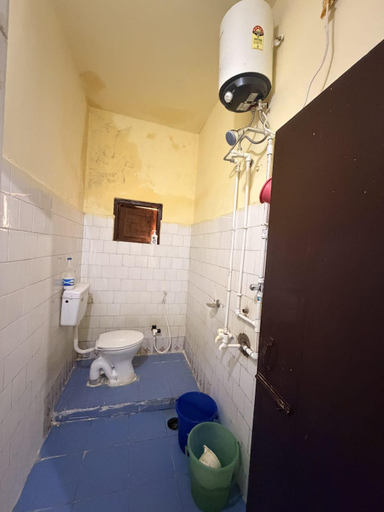 Bathroom, JP Homestay Nayapalli, Khordha