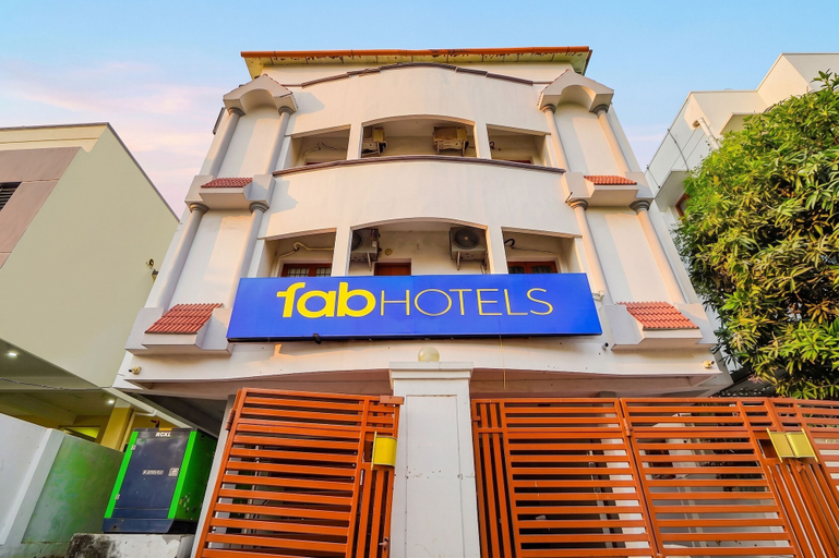 Exterior & Views 2, FabHotel Harma Residency - near Velachery Railway station, Chennai