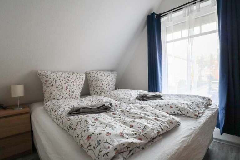 Bedroom 3, Apartments am Lindengraben, Emden