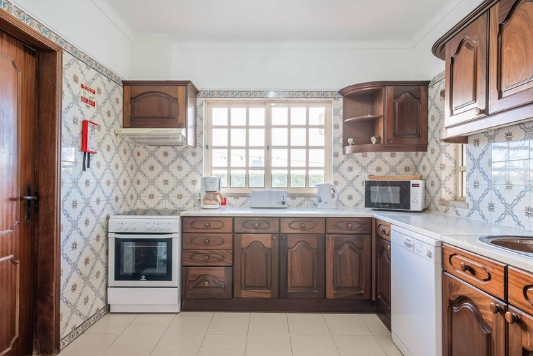 Others 5, Villa Noras, Albufeira