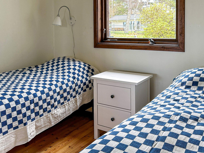 Others 5, 4 Star Holiday Home in Skummeslovsstrand, Laholm
