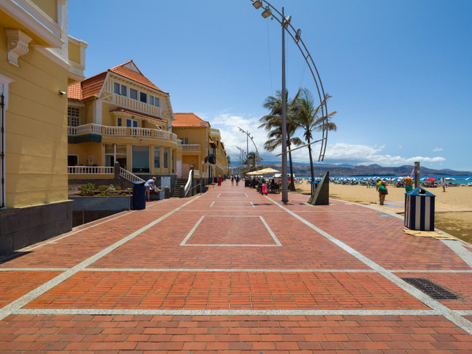 Others 4, Apartment in Las Palmas by Playa de Las Canteras, Las Palmas