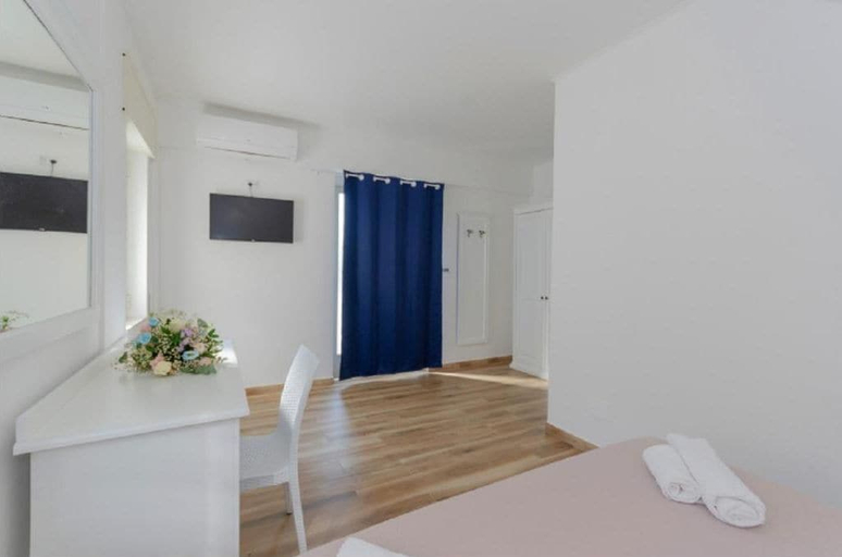Bedroom 3, Hotel il Melograno, Foggia