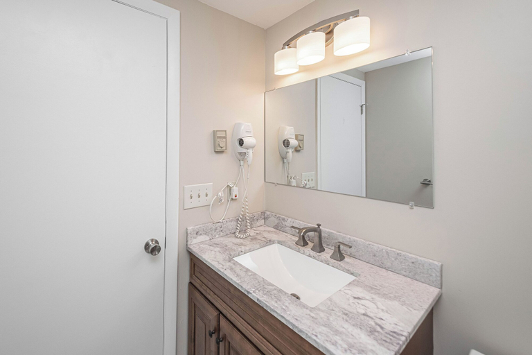 Bathroom 3, Deep Creek Village #20 by Taylor Made Deep Creek, Garrett