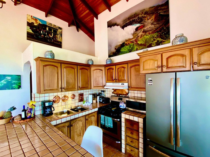 5, Wonderful Mountain Views Villa Pool, Atenas