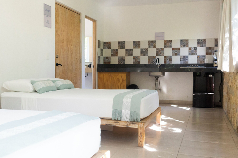 Room 2, Yauik Casa del Lago, Amacuzac