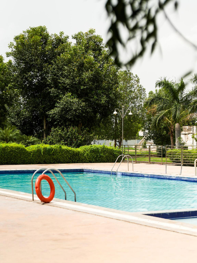 Sport & Beauty 3, Malhaar Resort, Gandhinagar