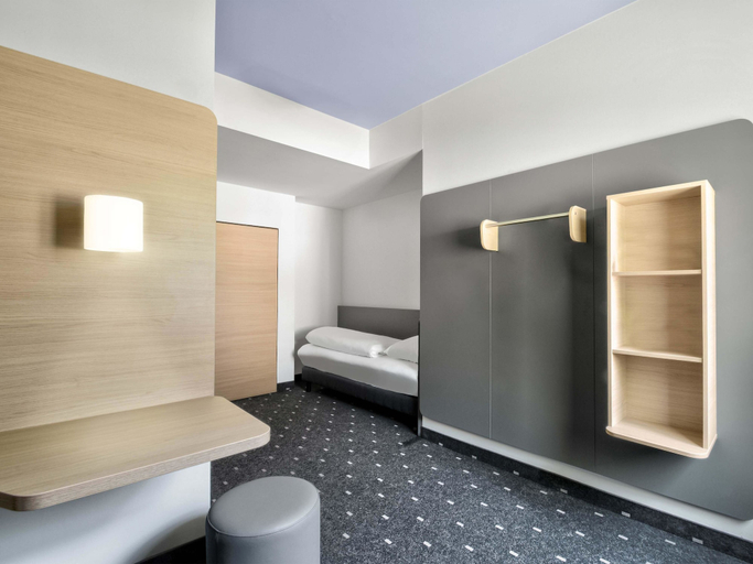 Bedroom 3, B&B Hotel Bielefeld-City, Bielefeld