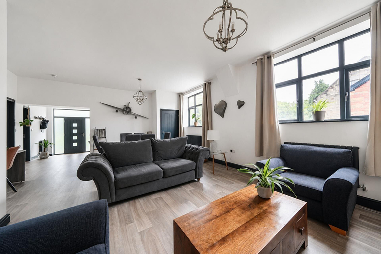 Living area 5, Stunning Retreat in Matlock Bath, Derbyshire