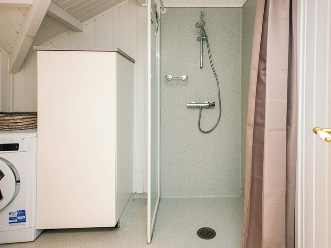 Bathroom 3, 6 Person Holiday Home in Toftlund, Tønder