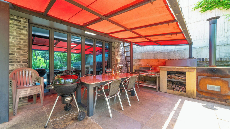 Food & Drinks, Theprism Pension, Goseong