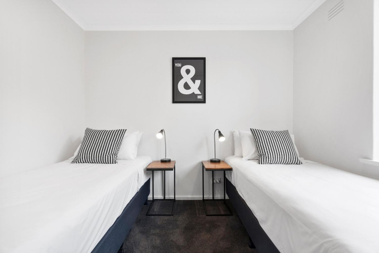 Bedroom 2, Hakuna, Melbourne