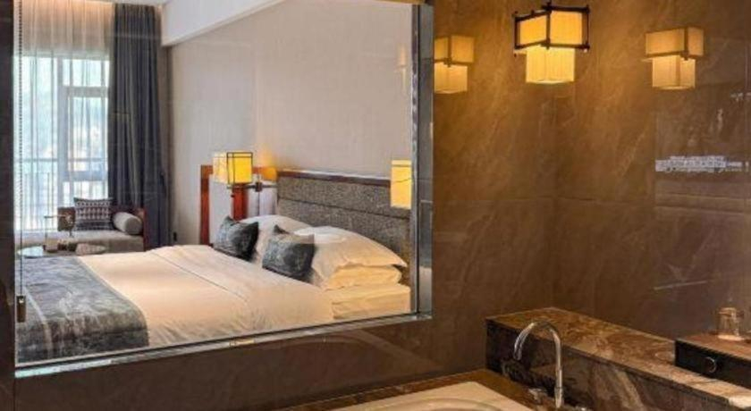 Bedroom 3, Liuzhou Sanjiang Dongxiang Hotel, Liuzhou