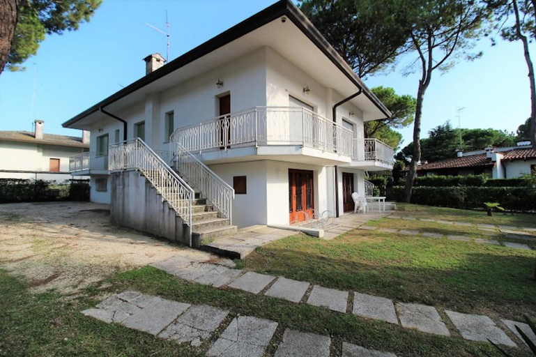 3, Ground-floor Apartment 350m From the Beach, Udine