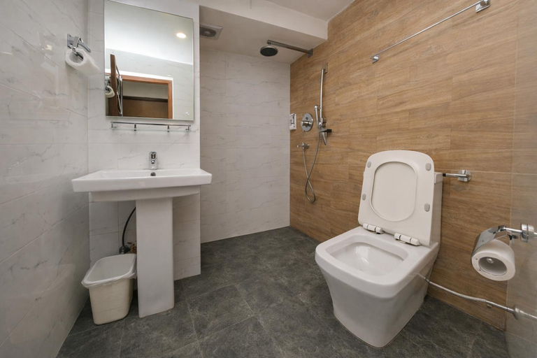 Bathroom 4, Hotel Bihani, Bagmati