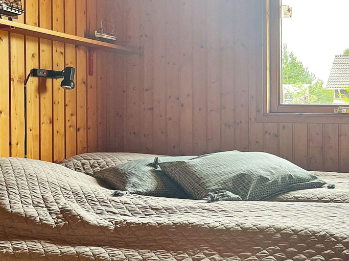 Bedroom 2, 4 Person Holiday Home in Rodby, Lolland