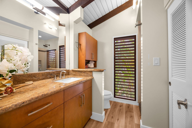 Interior 4, 2BD AC Pool Near Beaches-waiea Ekolu 1604, Maui