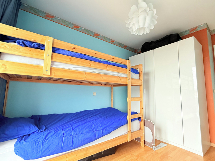 Room 4, Lovely Apartment for 6 Guests, West-Vlaanderen