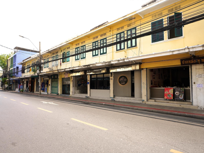 Exterior 4, Phraya Hostel, Phra Nakhon